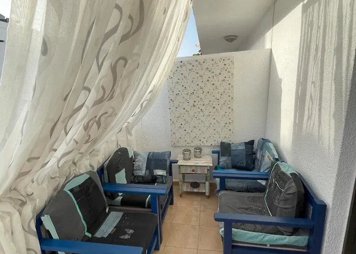 Fine Art Jeans Apartment Arona (Tenerife)