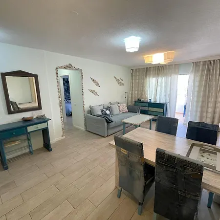 דירה Fine Art Jeans *